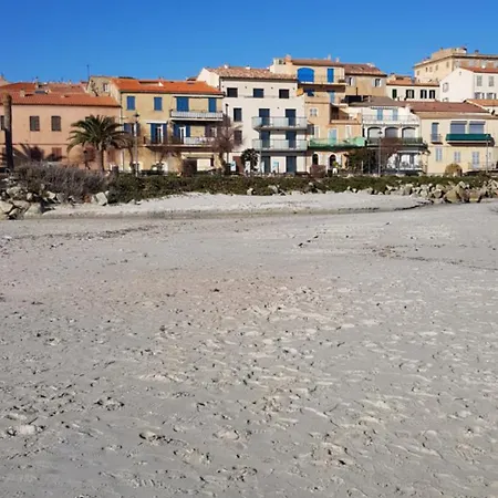 L'ambre L'Ile-Rousse (Corsica)