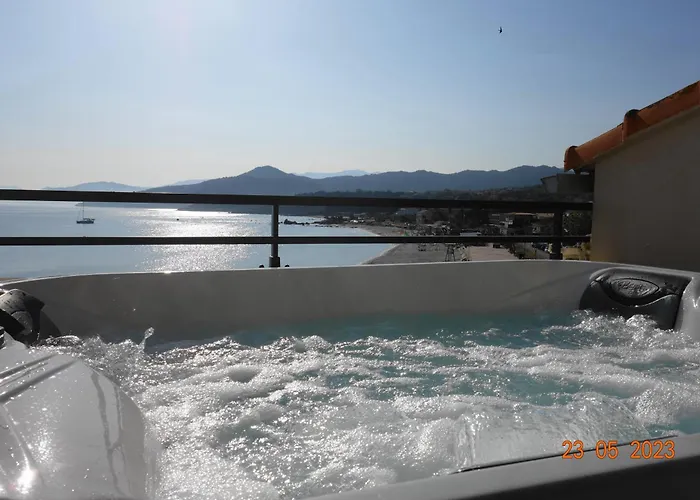 L'ambre LʼÎle-Rousse